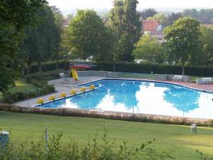 Das Solefreibad ist direkt hinter unserem Haus